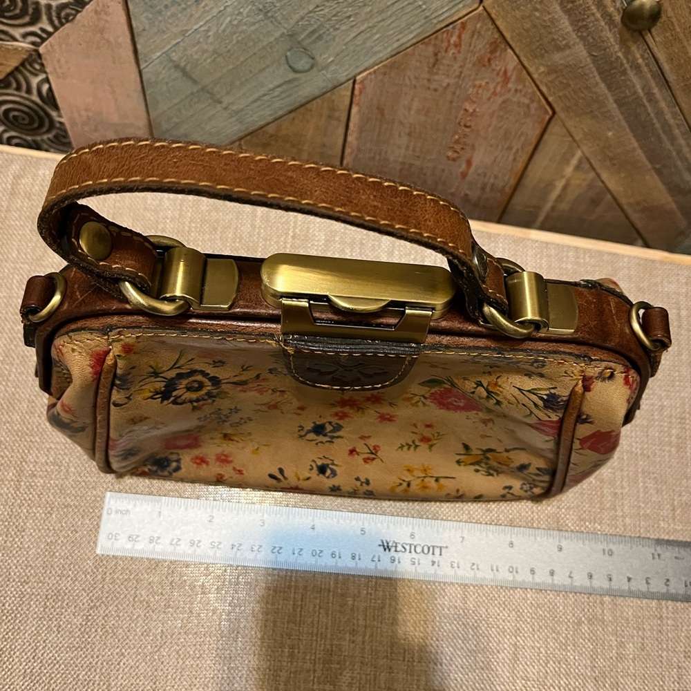 Patricia Nash Floral Tan and Brown Leather Crossbody - Picture 3 of 5